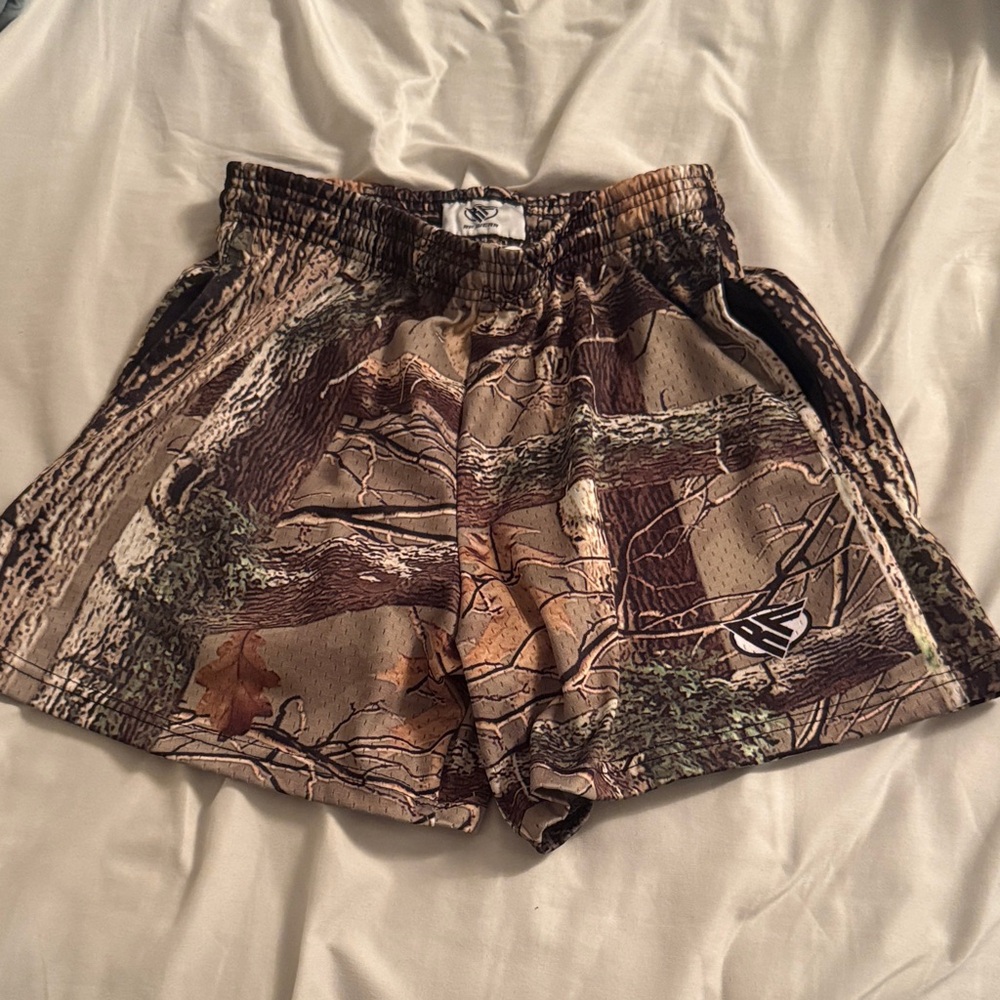 RF wear camo short. Size S.